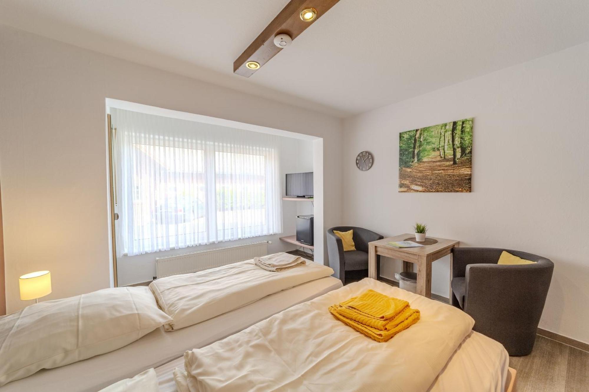 Familienhof Bruening - Doppelzimmer Waldesruh II Meppen Ngoại thất bức ảnh